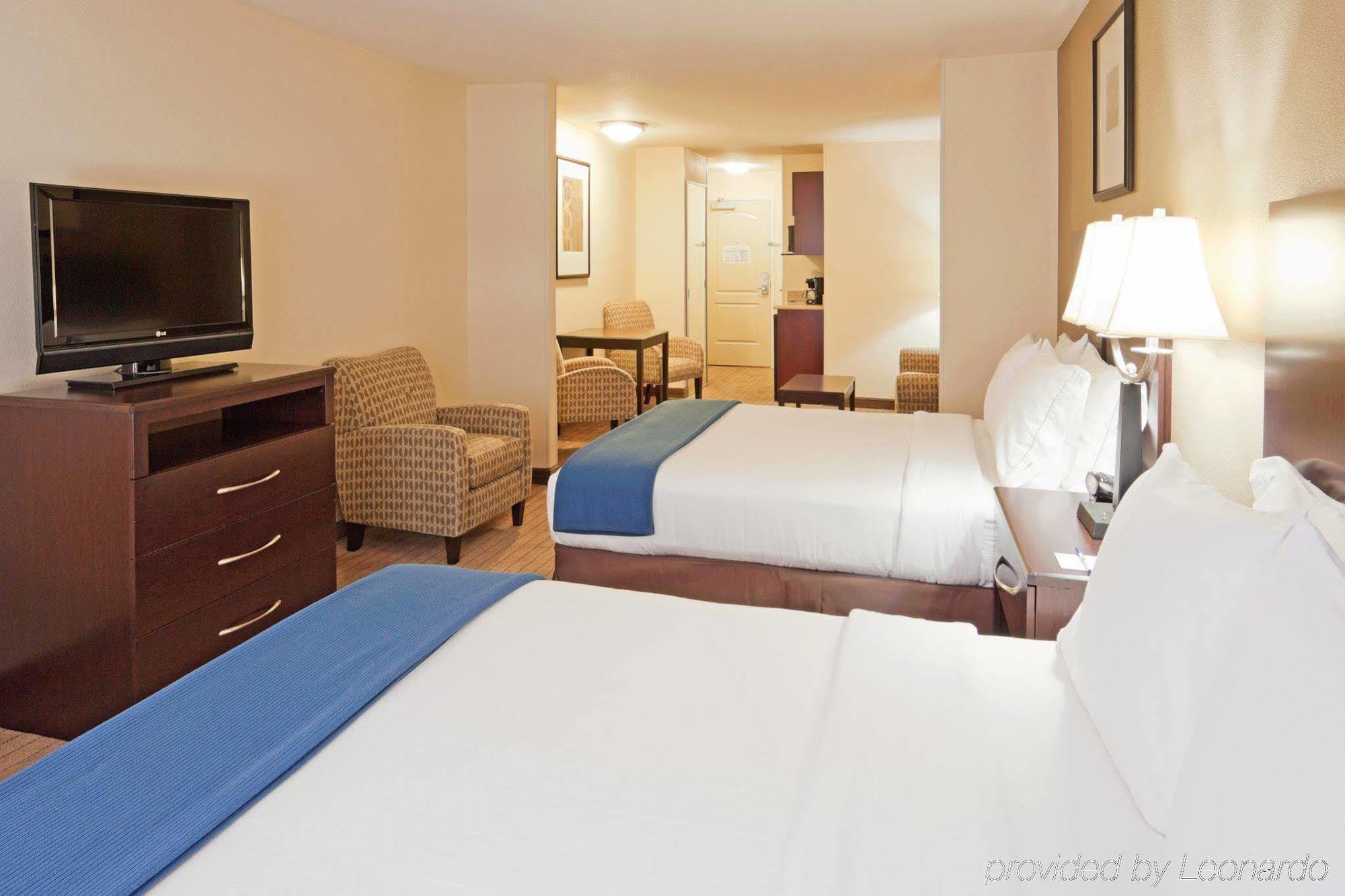Holiday Inn Express & Suites Clovis Fresno Area By Ihg Pokój zdjęcie
